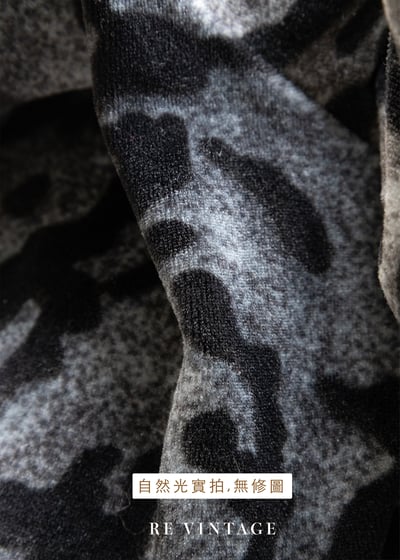 厚磅の黑色虎紋絨布上衣11