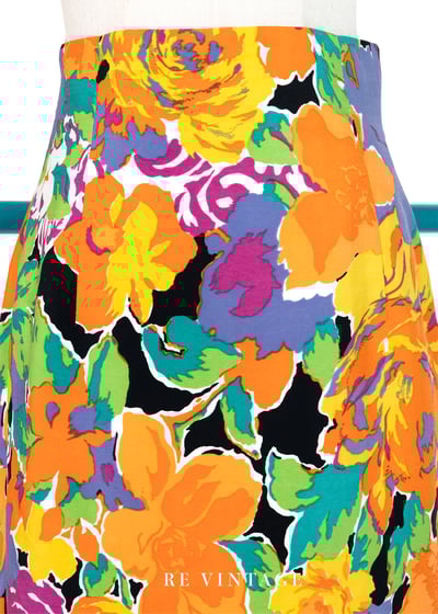 Dragon Fire 盛開花多高腰短裙（27"）3