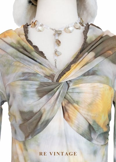 模糊邊界迷幻渲染扭結洋裝3