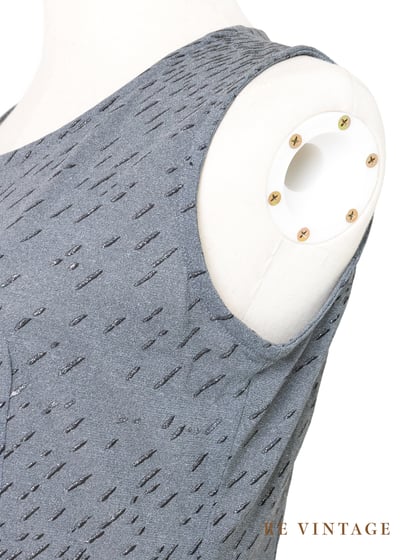 Rainy Day 灰色雨滴長版上衣/洋裝13