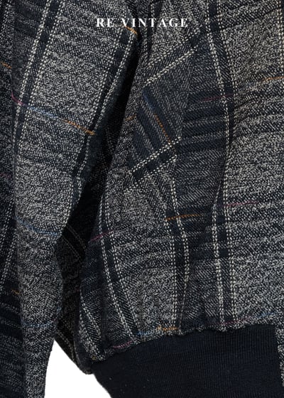 雜訊感黑灰格紋夾克外套9