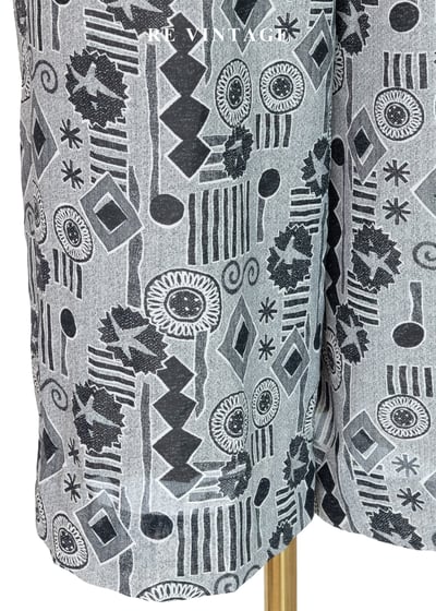 摩登時代爵士圖騰滿版印花高腰寬褲（25"）10