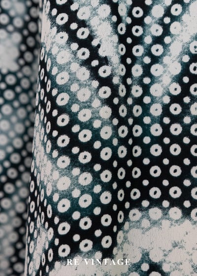 墨葉瀰漫點紋襯衫9