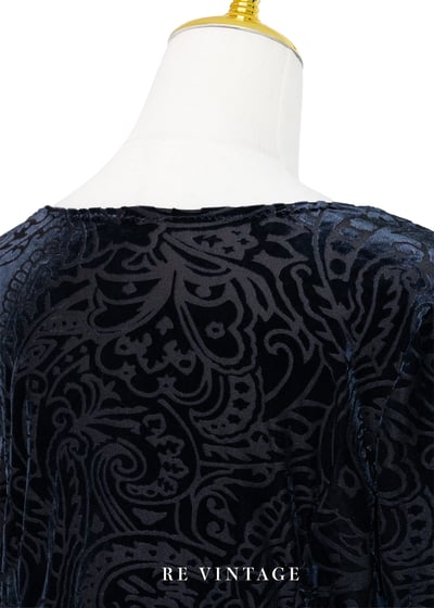 Royal palace 圖騰絨布上衣9