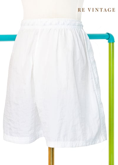 Brilliant White 尼龍白短褲（22-27"）4