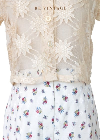 Dark Butter 透膚小花短版上衣4