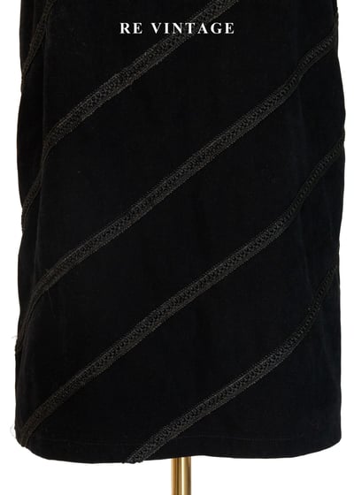 斜向筆畫柔和線條中長裙（29"）4