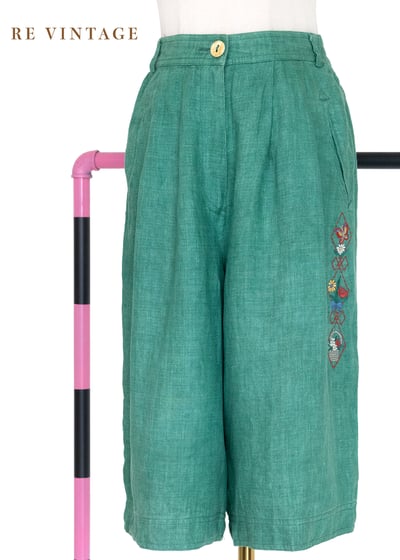 Herb Patch 刺繡小花及膝短褲（24-25"）1