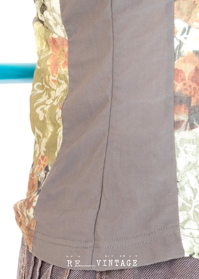 文藝古典圖騰透膚上衣15