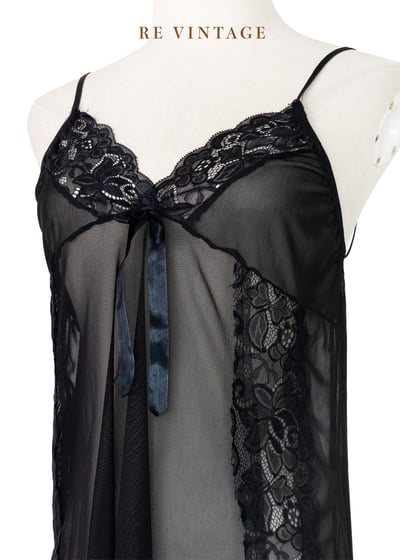 黑系蕾絲網紗透膚細肩帶背心9