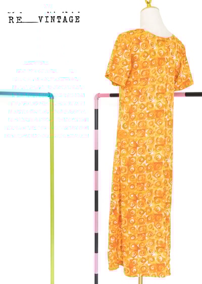 小橘子輕薄彈性長洋裝5