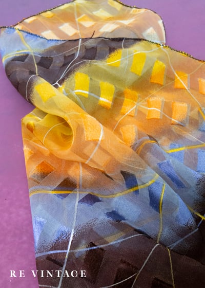 黃藍光譜魔法絲巾6