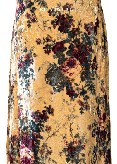 酒紅玫瑰琥珀滿版繁花絨布長洋裝8