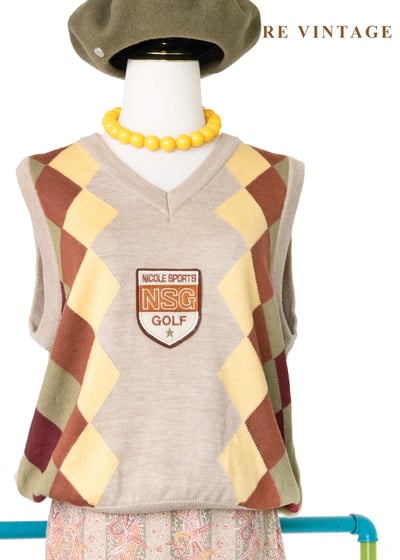 暖色系四色菱格紋針織背心1
