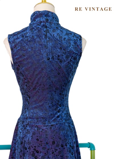 夜藍錦書紫蘭紅光迷你洋裝12