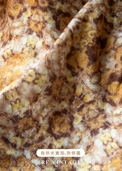 金棕柔和花磚絨布上衣14