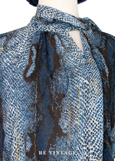 幻藍蟒紋領結冷冽背心7