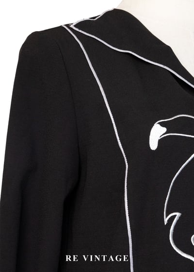 大嘴鳥幾何滾邊白線上衣6