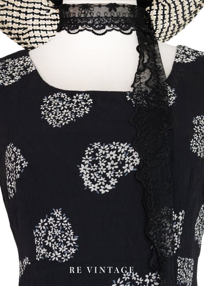 花心黑雨愛心小花迷你洋裝5