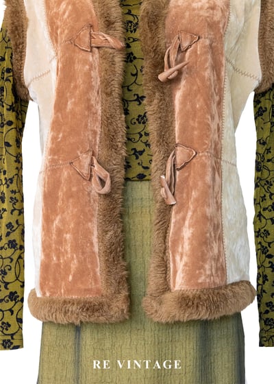 Caramel Field 焦糖色毛絨交錯背心6