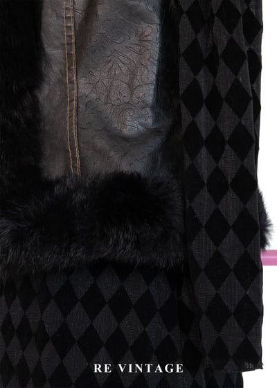 細緻壓花皮革毛毛背心10