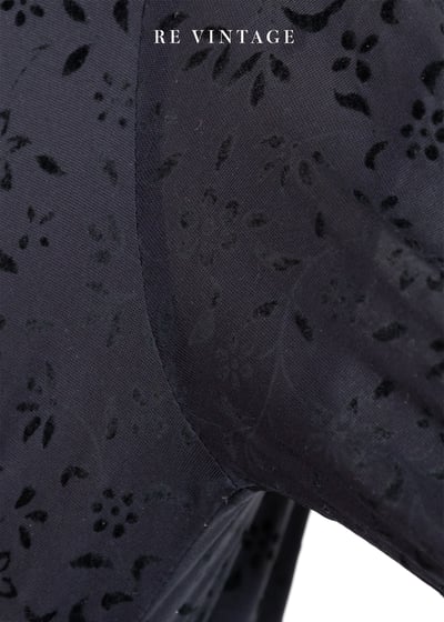 迷你小花透膚絨布長洋裝15