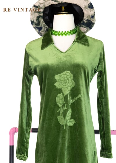 Moss Green 低調精緻玫瑰花絨布短洋裝3