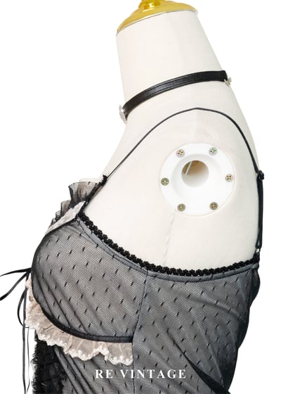 惡女羅曼史波點蕾絲細肩帶背心7