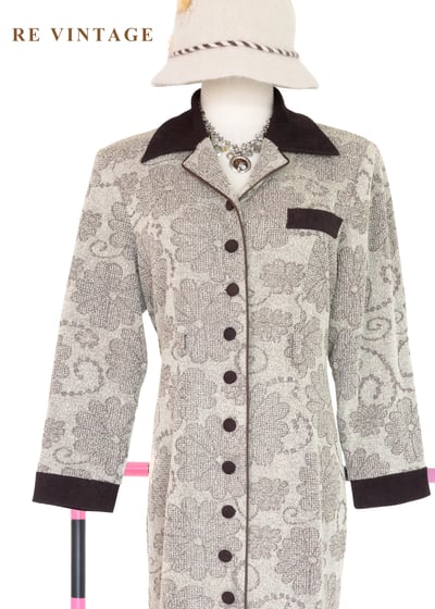 質感單品 - 溫潤培茶壓印花紋西裝式長洋裝3