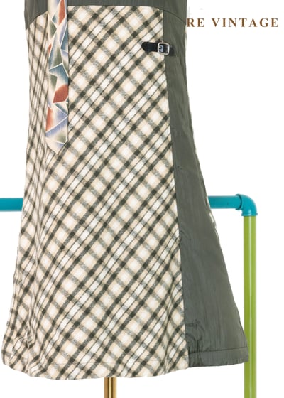 Moss Echo 格紋與尼龍拼接迷人洋裝4