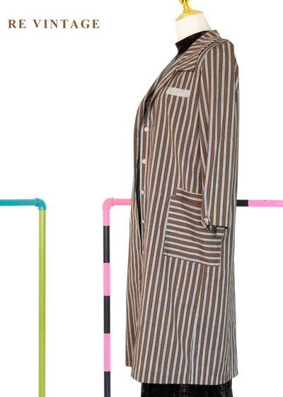 倫敦街頭的偵探線條長版薄外套10