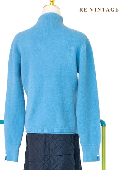 彩色小行星環繞冷色宇宙毛衣9