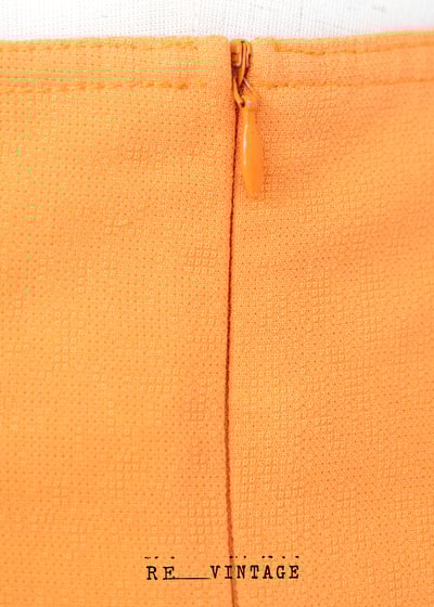 六格ＯＯＸＸ亮橘黃色短裙（26"）5