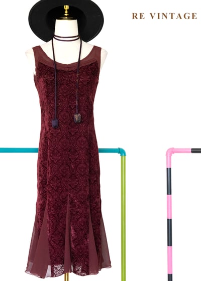 勃根地神秘古典浮雕絨布洋裝1