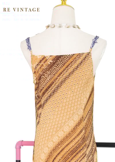 Cappuccino 斜紋小花垂墜領細肩帶洋裝14