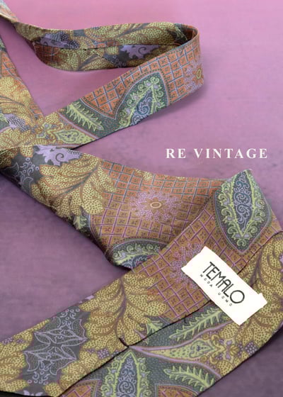 華麗的曲線與繁華交錯領帶10