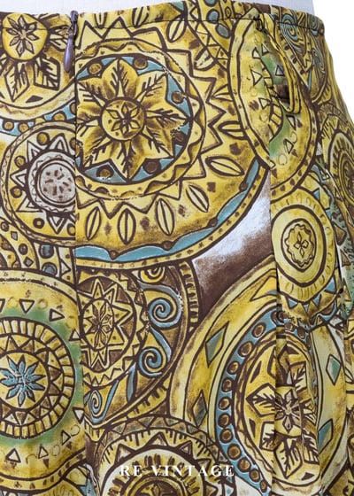 太陽放射紋理迷幻復古曼陀羅圖騰短褲（26"）5