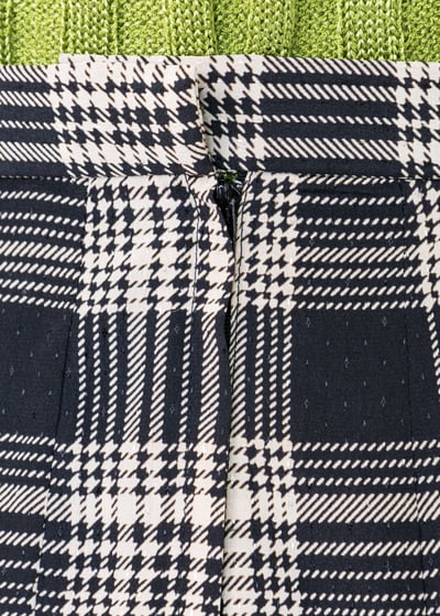 輕薄黑白格百褶裙8