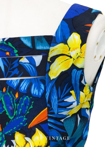 Jungle Whisper 繁葉間熱帶鳥兒短版背心11