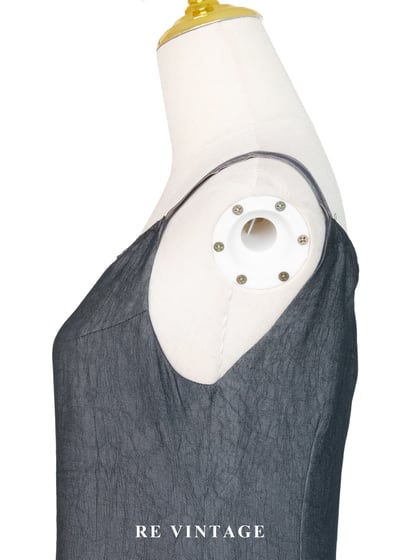 極簡主義 - 灰美人格紋肩帶長洋裝7