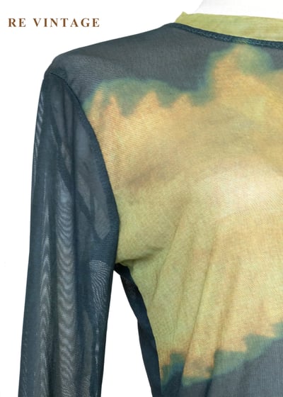 黃綠與藍綠暈染交疊網紗上衣4