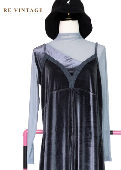 夜色灰光疊影絨布長洋裝7