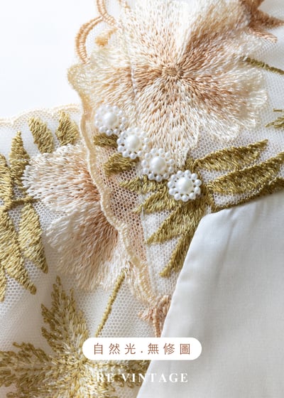 法式晨光白日夢花朵刺繡緞面洋裝13