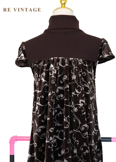 巧克力色高領藤蔓小燈籠迷你洋裝12