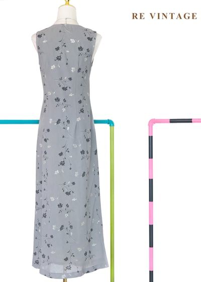 灰色調的城市花園長洋裝9