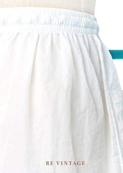 Brilliant White 尼龍白短褲（22-27"）5