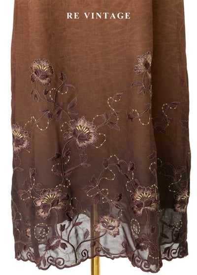 咖啡漸影花香韻味長洋裝7