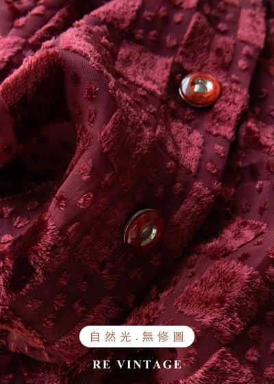 酒紅棋盤格光影交錯燒絨上衣15