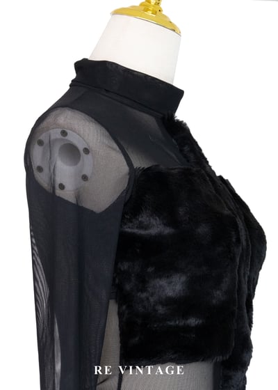 前衛的毛絨霸道線條網紗上衣9