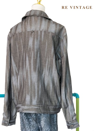 街頭灰霧棕邊界刷色外套10